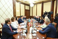 Спикер Мажилиса встретился с маршалом Сената Польши