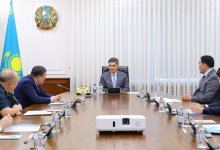 Бектенов поручил усилить контроль на границе из-за риска вывоза топлива