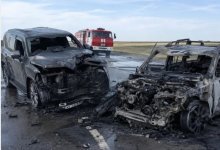 Пять человек погибли в аварии с участием трех автомобилей в Акмолинской области