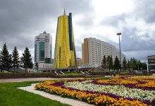 Непогода задержится: дождь с грозой ожидаются в Астане