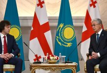 Токаев и Кобахидзе провели переговоры в узком составе
