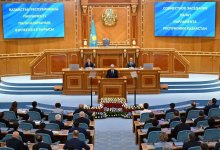 Президент отметил весомую роль Парламента в продвижении социально значимых инициатив