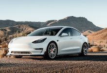 Tesla на скорости 117 км/ч влетела в жилой дом в США: погибла пенсионерка