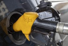 Россияне начали отправлять автомобили в Китай за бензином