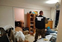 Обмотала голову скотчем: женщину обвиняют в убийстве 12-летнего сына-инвалида