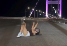 Женщина легла посреди моста в Семее и попала в полицию (ВИДЕО)