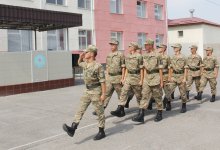 Десять однокурсников проходят службу в одной воинской части Нацгвардии в Таразе