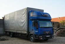Давка из-за бесплатных нектаринов в ЗКО: чем обернулся добрый жест водителя после ДТП