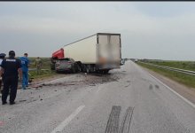 Два человека погибли в столкновении с фурой в Костанайской области
