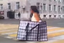 Еще одну блогершу наказали после съемки рекламы прямо на пешеходном переходе в Павлодаре (ВИДЕО)