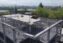 Более 40 незаконно возведенных объектов снесли в Алматы