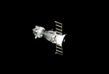 Экипаж корабля "Союз МС-28" приземлился в районе Жезказгана (ВИДЕО)