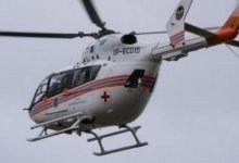 Вертолет МЧС эвакуировал раненного при камнепаде туриста с высоты 4500 метров (ВИДЕО)