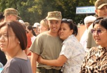 Около 300 родителей посетили воинскую часть Нацгвардии в Уральске