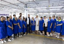 Представители партии "Әділет" встретились с металлургами в Темиртау
