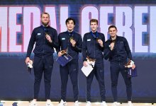 Токаев поздравил чемпионов мира по фехтованию с историческим золотом