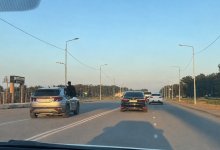 Свадебный кортеж устроил опасное шоу в области Абай
