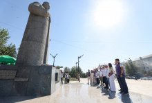 В День Абая республиканский предвыборный штаб партии "Әділет" прибыл в Семей