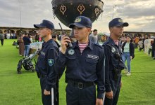 В Семее военнослужащие Национальной гвардии помогли потерявшейся девочке найти маму