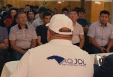 Работники автобусного парка №3 встретились с кандидатами "Ак жол" в Астане