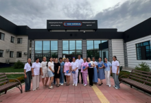 Представители партии "Ак жол" встретились с трудовым коллективом "HAK MEDICAL"