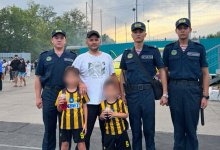 Гвардейцы в Усть-Каменогорске нашли потерявшегося на футбольном матче ребенка