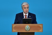 “Это недопустимо” – Токаев запретил привлекать учителей к ремонту и общественным мероприятиям