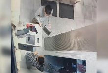 Парень с ножом требовал стики у продавцов в ТРЦ Астаны