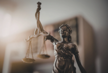 Конституционный суд проверит нормы об установлении происхождения ребенка