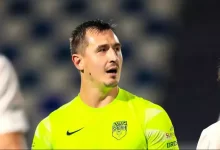 Казахстанский голкипер установил необычный рекорд в Лиге чемпионов