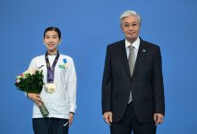 Токаев наградил участников Всемирных игр кочевников