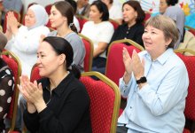 Гвардейцы устроили концерт для родителей детей с особыми потребностями в Астане