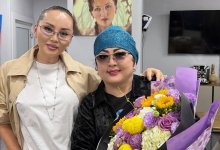 “С королевой”: Баян Алагузова опубликовала фото с Макпал Жунусовой