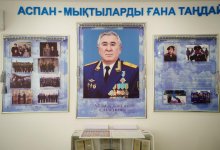 Военно-патриотический класс имени первого командующего ДШВ Казахстана открыли в Астане