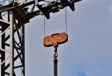 Высота 45 метров и 7 пролетов: в Восточном Казахстане завершено возведение уникального моста (ВИДЕО)