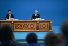 Токаев призвал не делить казахов на "асфальтных" и аульных (ВИДЕО)
