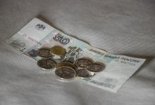Спрос вырос почти в 50 раз: какая валюта устроила неожиданный бум в обменниках Казахстана