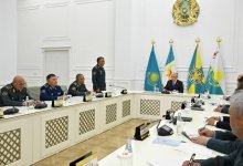 "Халатность и показуха": Токаев жестко раскритиковал руководство Минобороны