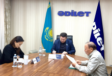 От жалоб до конкретных решений: депутат Курултая от партии "Әділет" Ербол Данагулов провел личный прием граждан