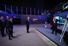 Глава государства ознакомился с проектами в сфере искусственного интеллекта и цифровизации