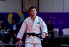 Казахстанец пробился в четверку сильнейших на ЧМ по дзюдо