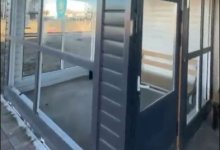 Мужчина разбил теплую остановку в Каркаралинске