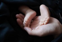 60-летняя женщина родила второго ребенка через два года после сына