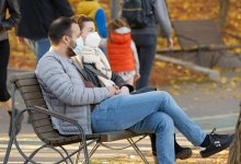 Забудьте про "волшебные" таблетки: эксперт назвала главные ошибки в сезон простуд