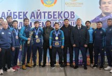 Чемпионы мира по греко-римской борьбе Айбека Айтбекова и Юсуфа Ашрапова встретили в Астане