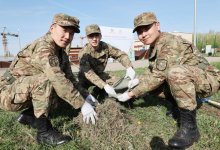 Более 20 тысяч гвардейцев вышли на уборку в Казахстане