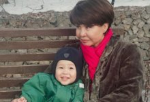 Роза Рымбаева отмечает день рождения