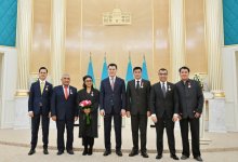 Ерлан Карин вручил госнаграды деятелям культуры стран Центральной Азии