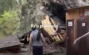 Ливень вызвал камнепад в Алма-Арасане (ВИДЕО)