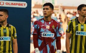 Мяч с автографом Темирлана Анарбекова продали за 12 млн тенге в Атырау